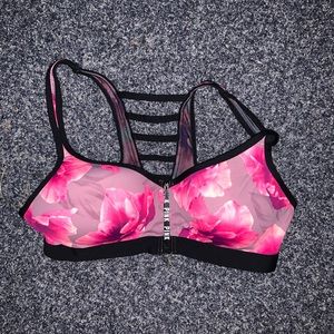 Victoria’s Secret PINK Sports Bra